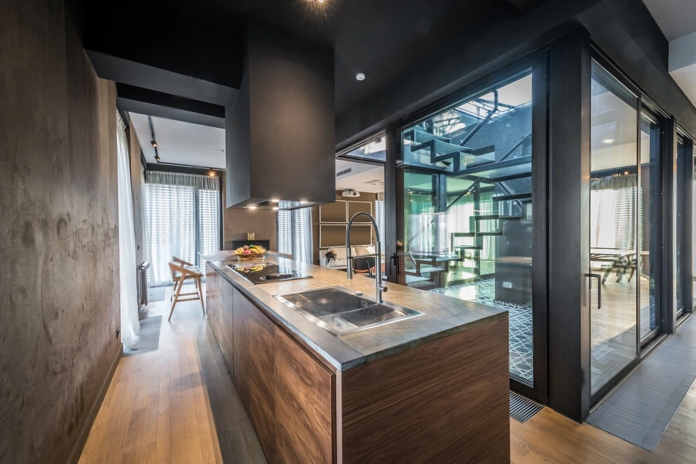 Innovative Storage Solutions for Contemporary Kitchens