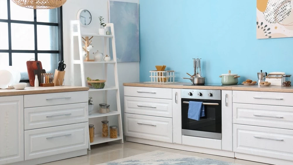 Minimalist Kitchen Color Palettes: Transforming Your Space with Simplicity and Elegance