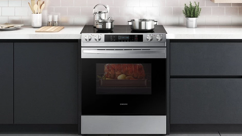 Smart Ovens and Ranges: Embracing Modern Design Trends