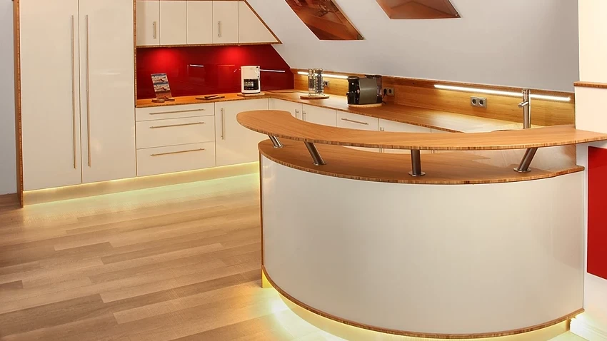 Modern Minimalist Kitchens: A Blend of Function and Style