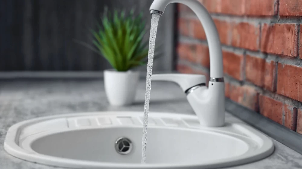 Water-Saving Kitchen Features: Transforming Kitchens into Eco-Friendly Spaces