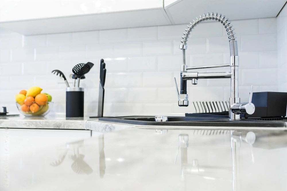 Smart Kitchen Layouts for Water Efficiency